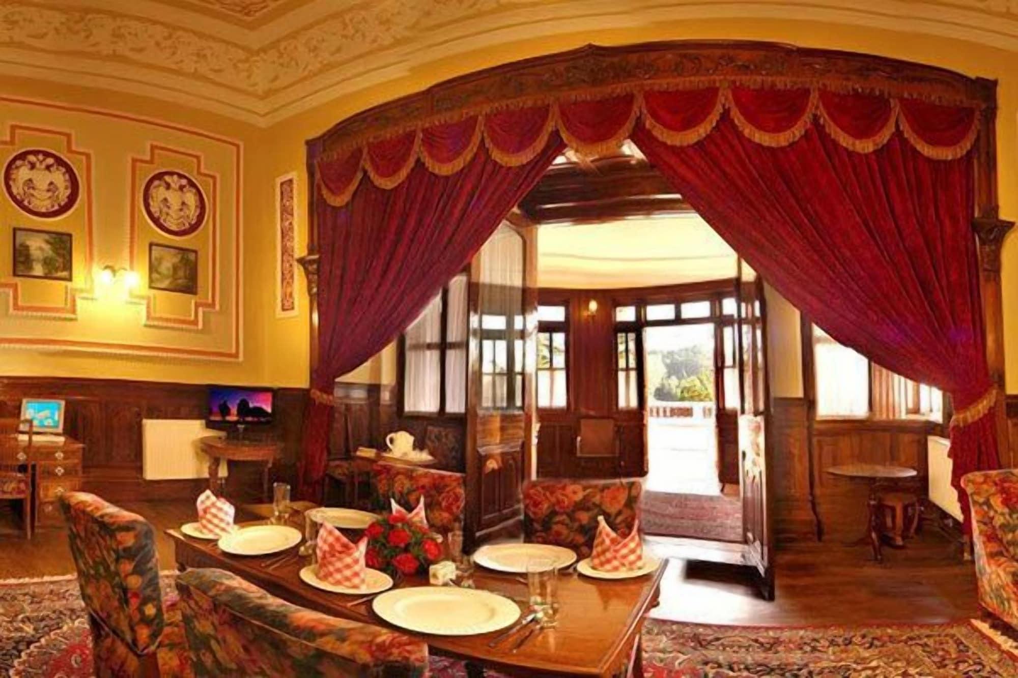 Welcomheritage Fernhills Royal Palace Ooty Eksteriør bilde